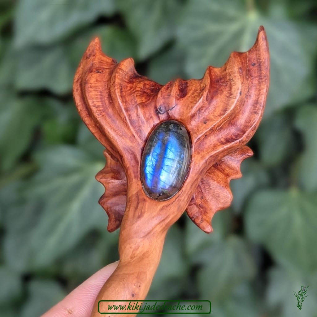 Bruyere Holz und Labradorit Haarstab Nixe