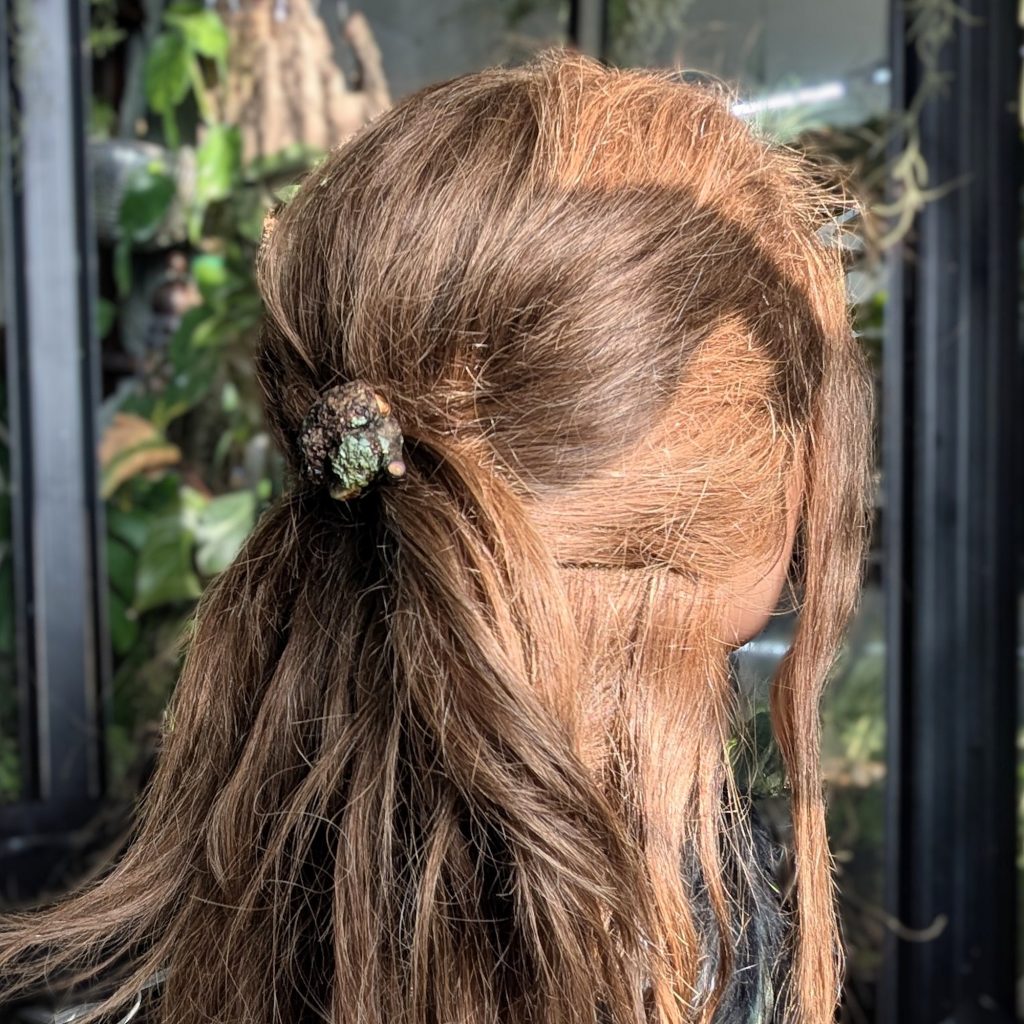 zopfhalter frisur natur holz